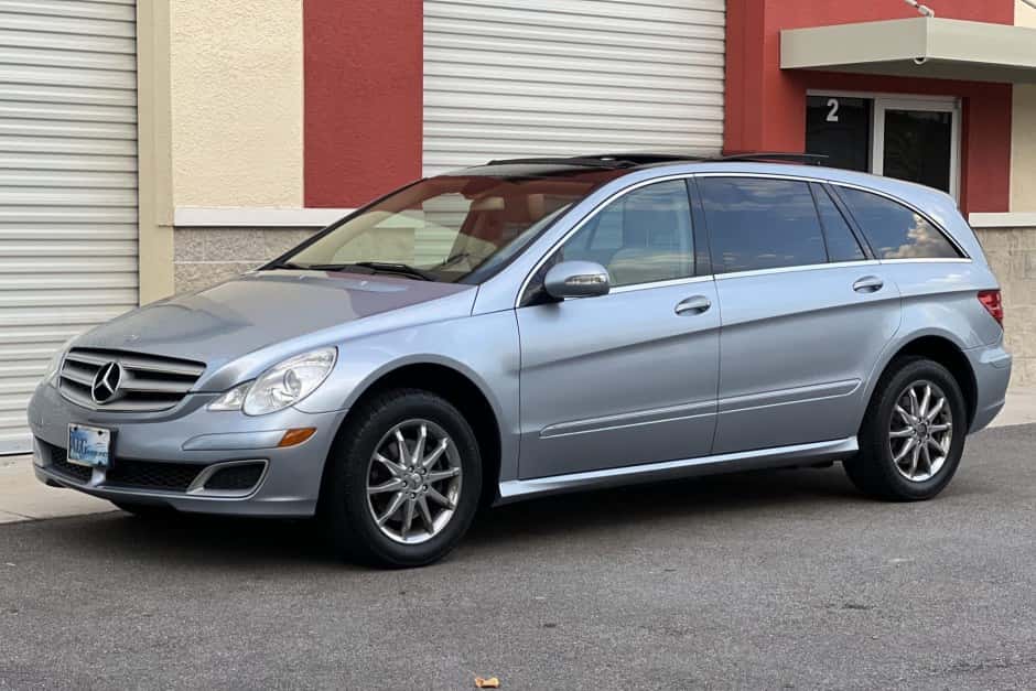 2006 Mercedes-Benz W251 R-Class sold for $19,250