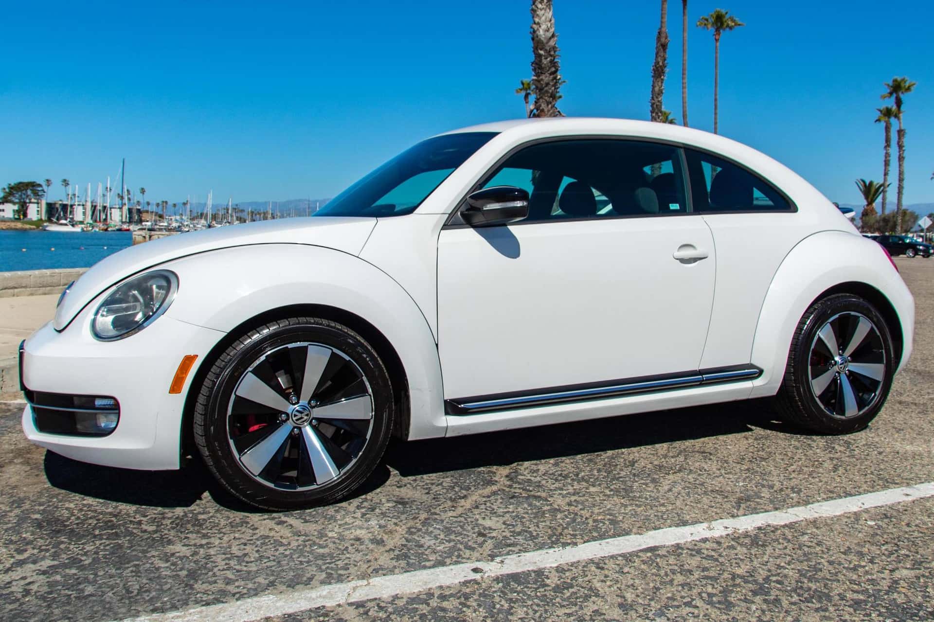 2013 Volkswagen Beetle sold for $13,200