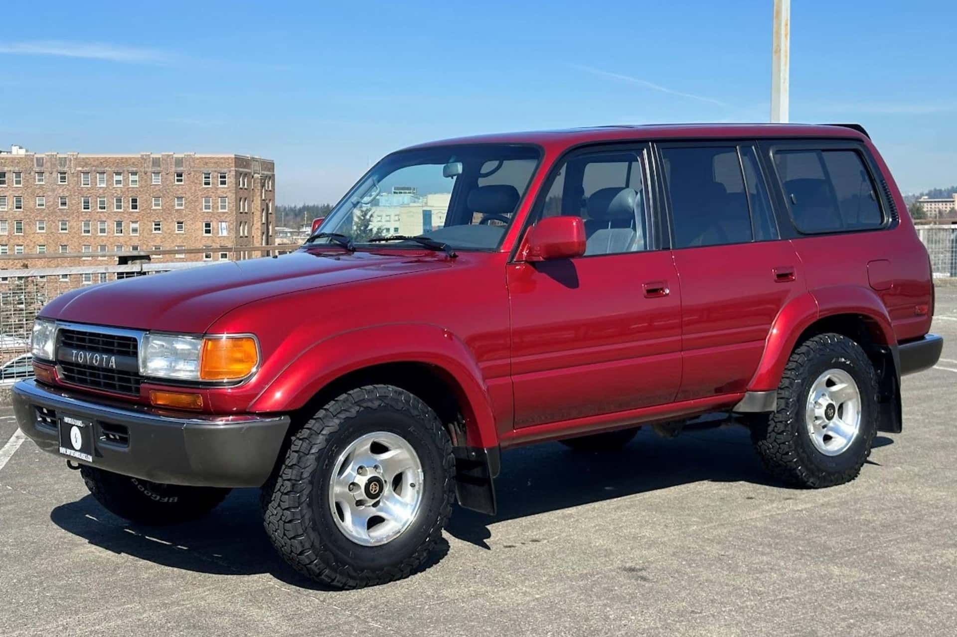 1994 Toyota Land Cruiser sold for $22,000