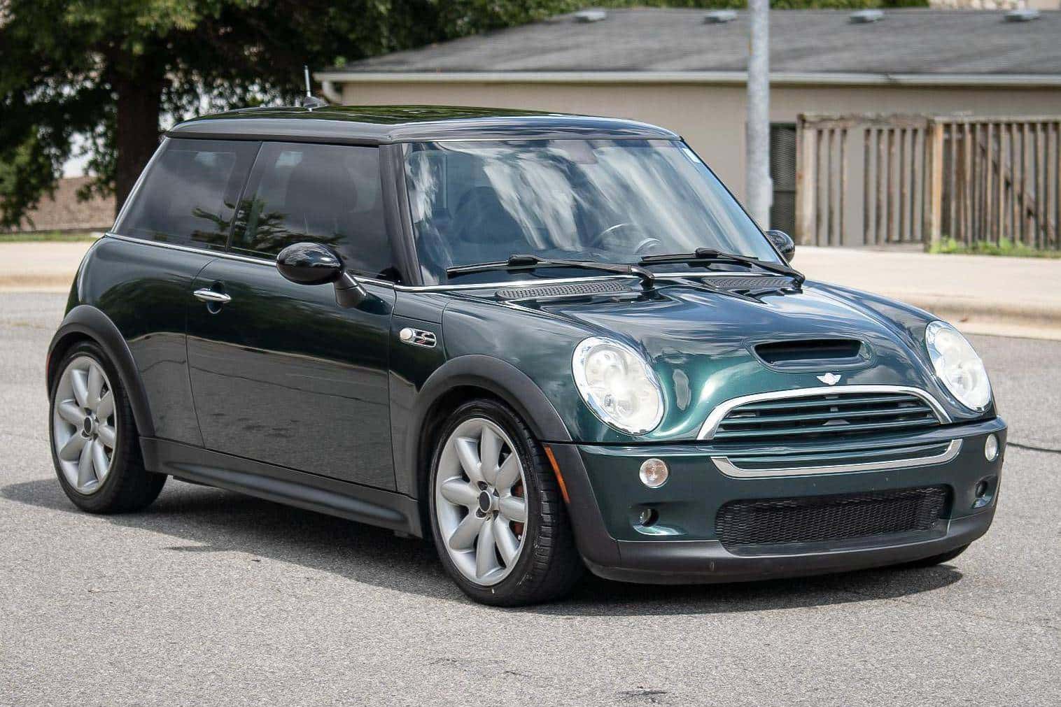 2005 MINI Cooper sold for $6,300