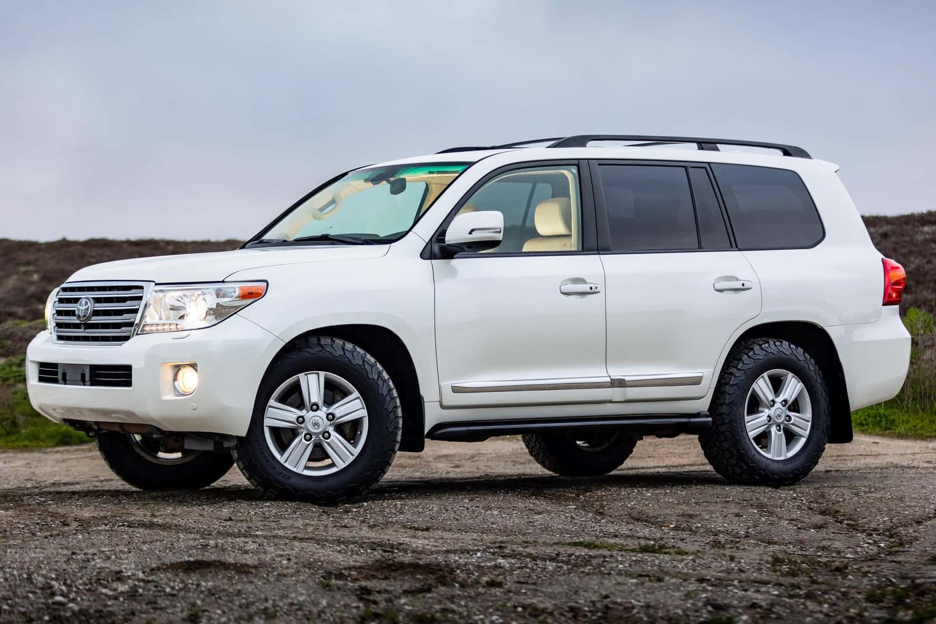2013 Toyota Land Cruiser sold for $35,000