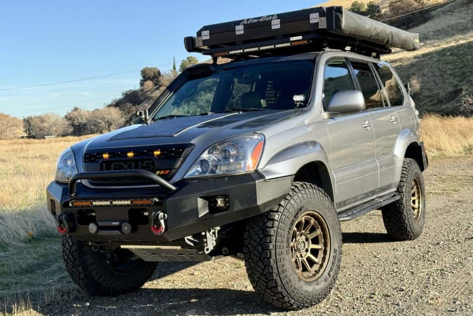 2003 Lexus GX sold for $30,250