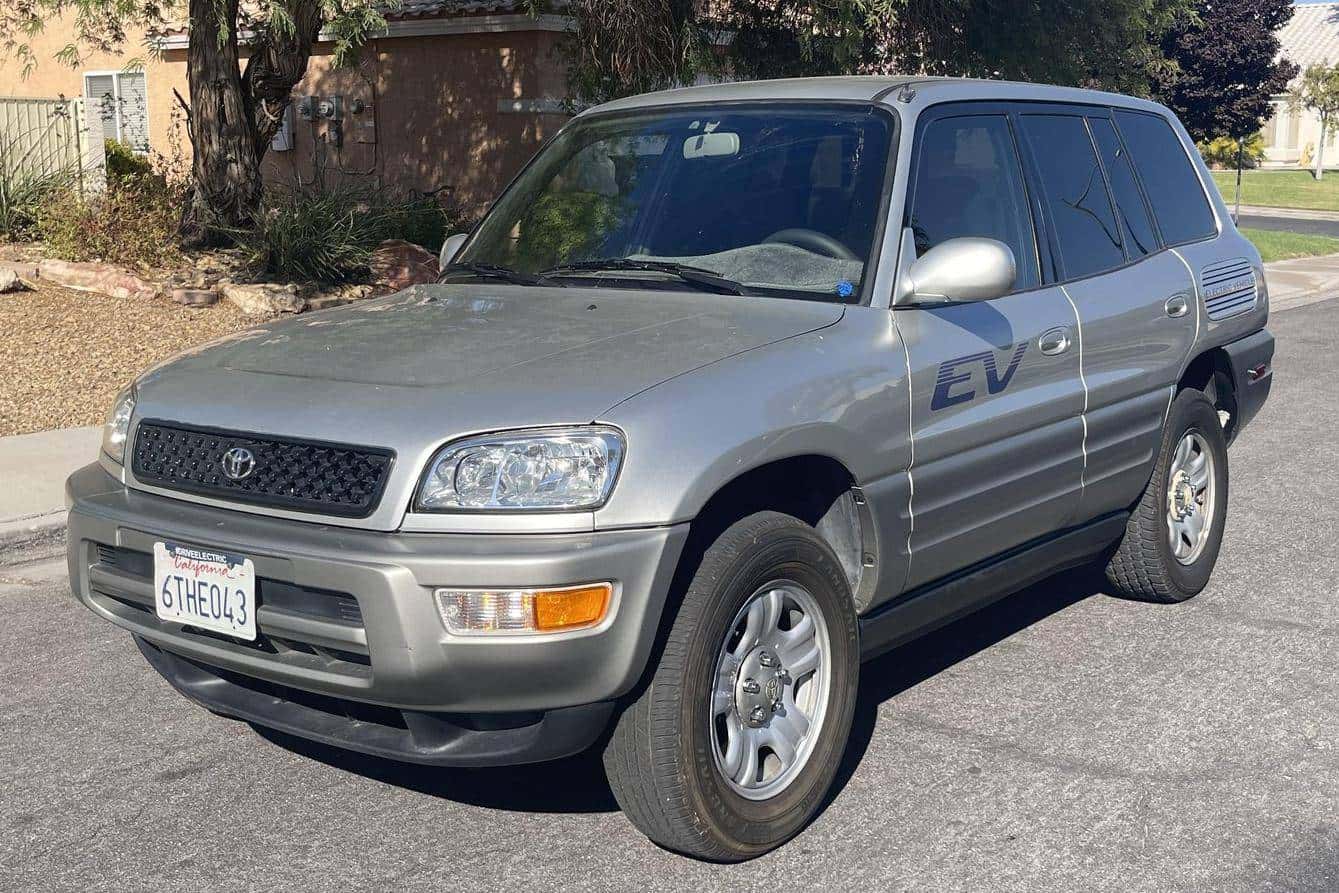 2002 Toyota RAV4 sold for $8,750