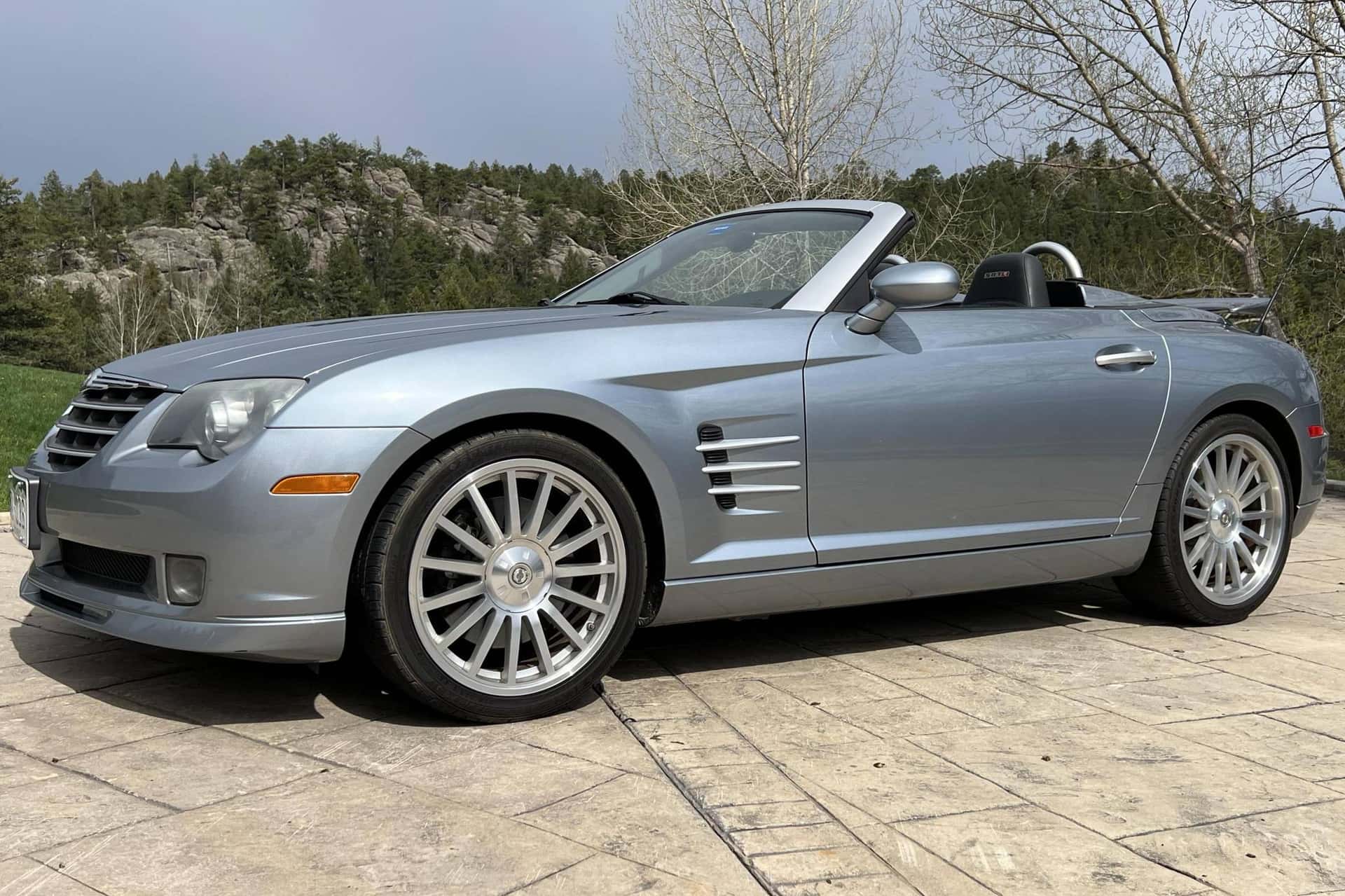 2005 Chrysler Crossfire sold for $10,900