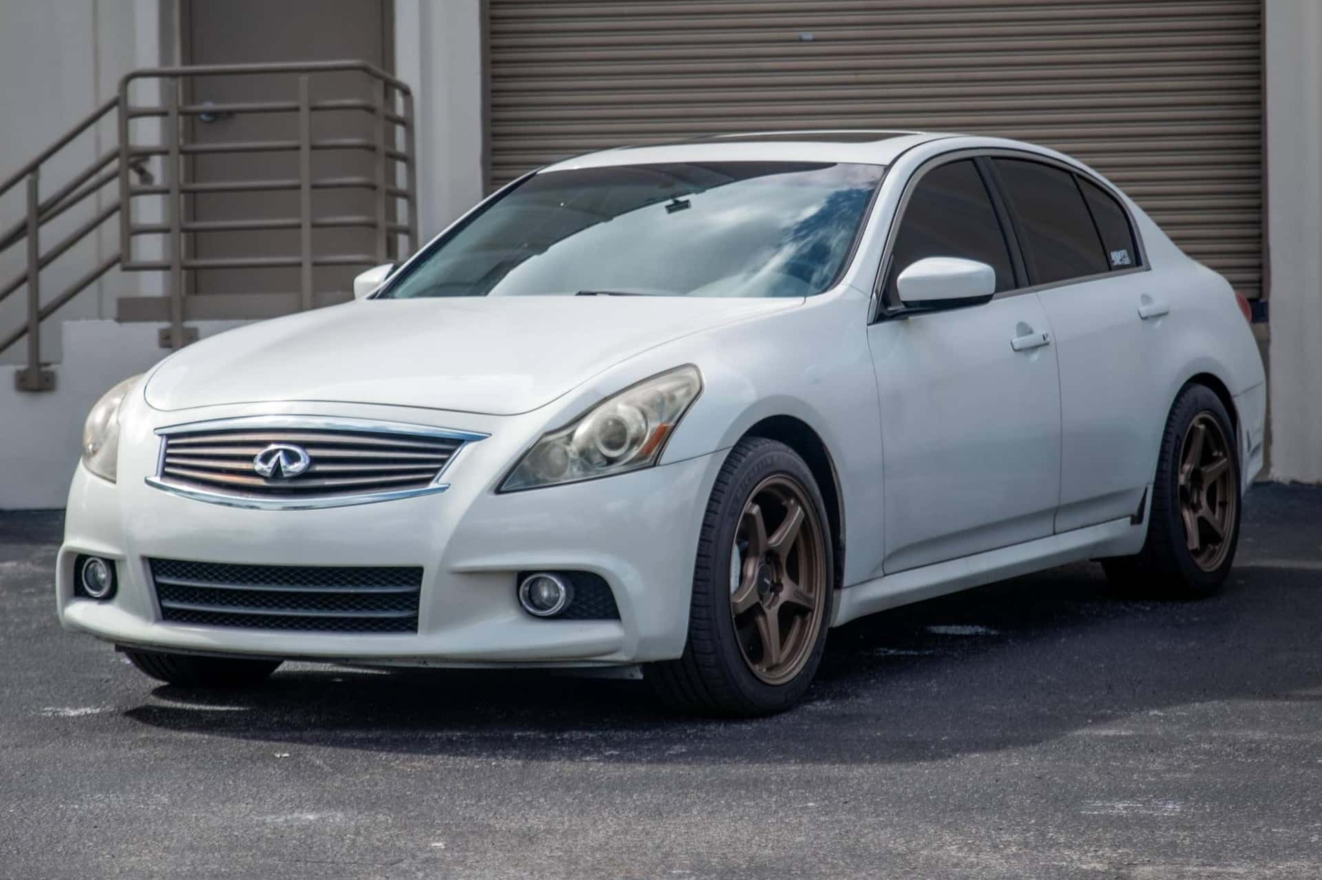 2013 Infiniti G37 sold for $12,500