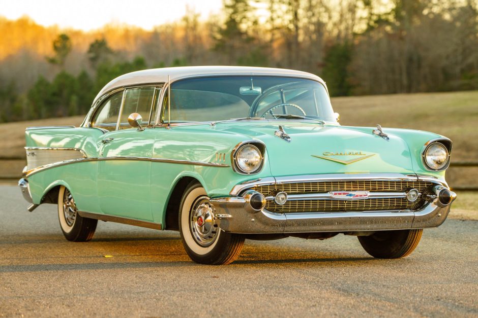 1957 Chevrolet Bel Air sold for $32,250
