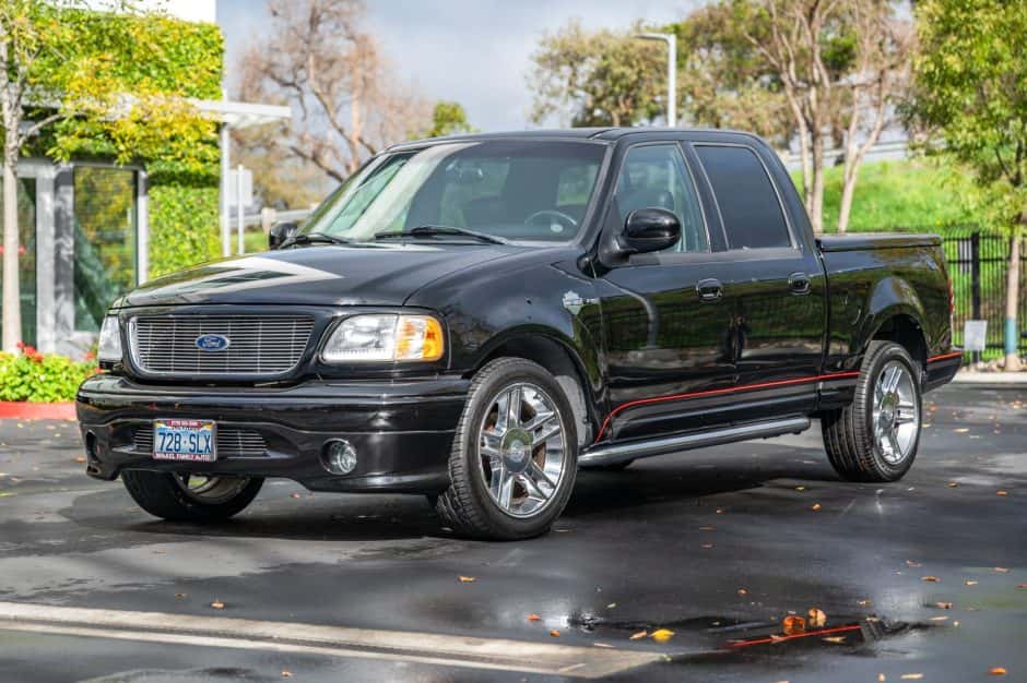 2001 Ford F-150 (1997-2004) sold for $16,250