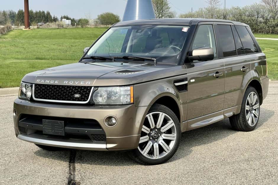 2013 Land Rover Range Rover Sport L320 sold for $32,000