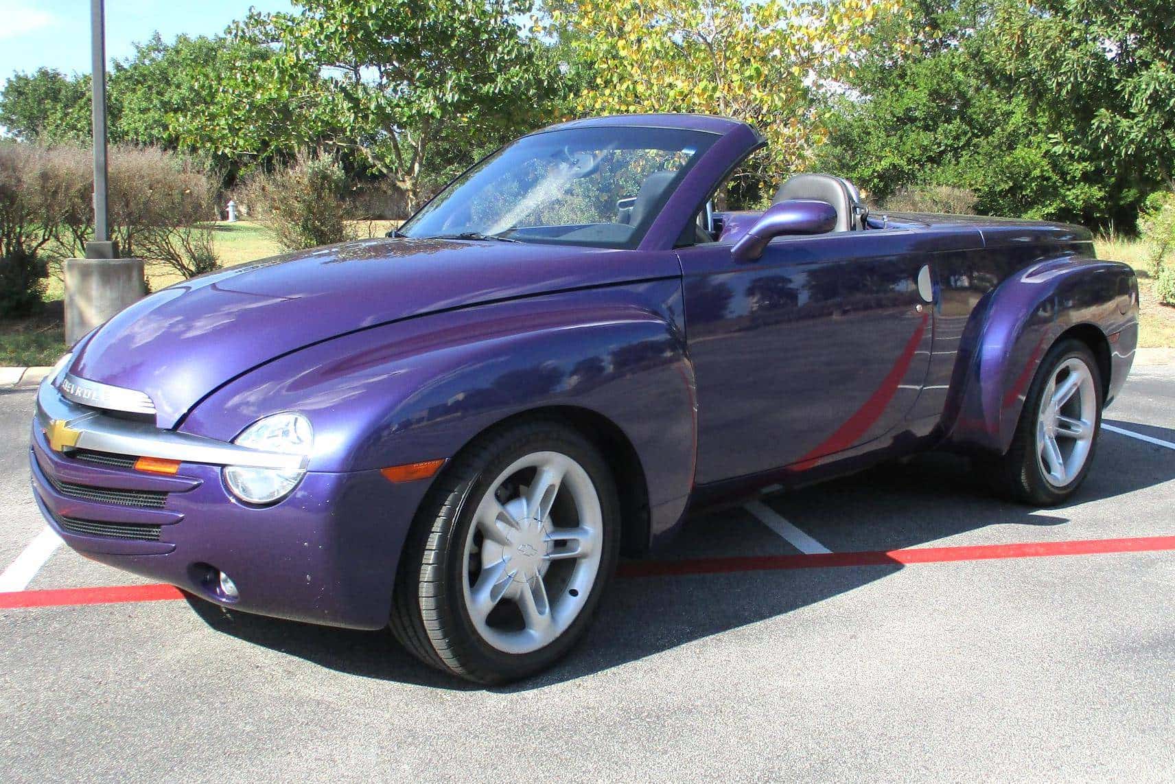 2004 Chevrolet SSR sold for $18,500