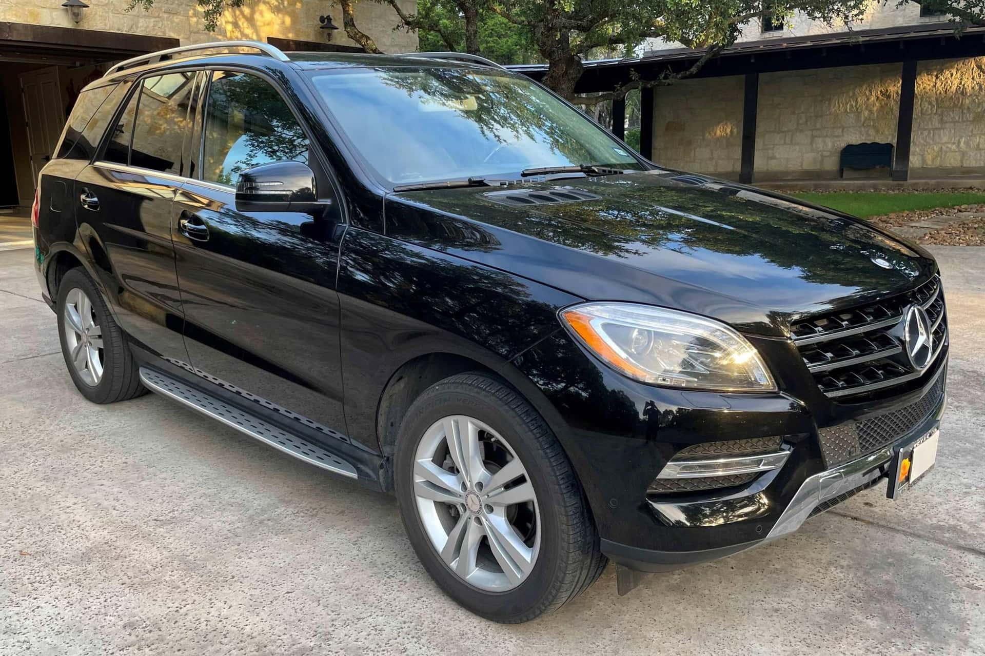 2013 Mercedes-Benz ML-Class sold for $18,000