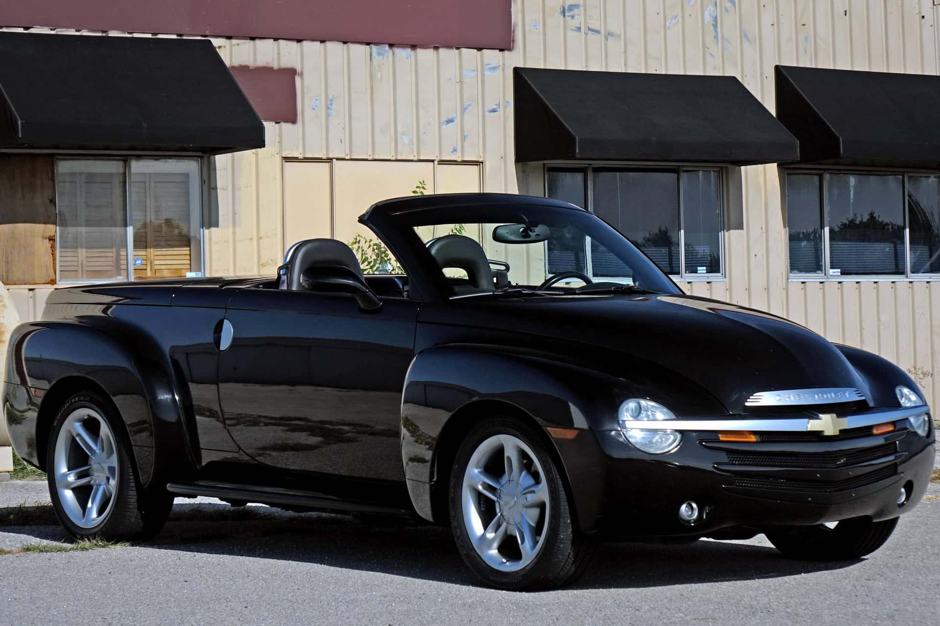 2005 Chevrolet SSR sold for $20,000