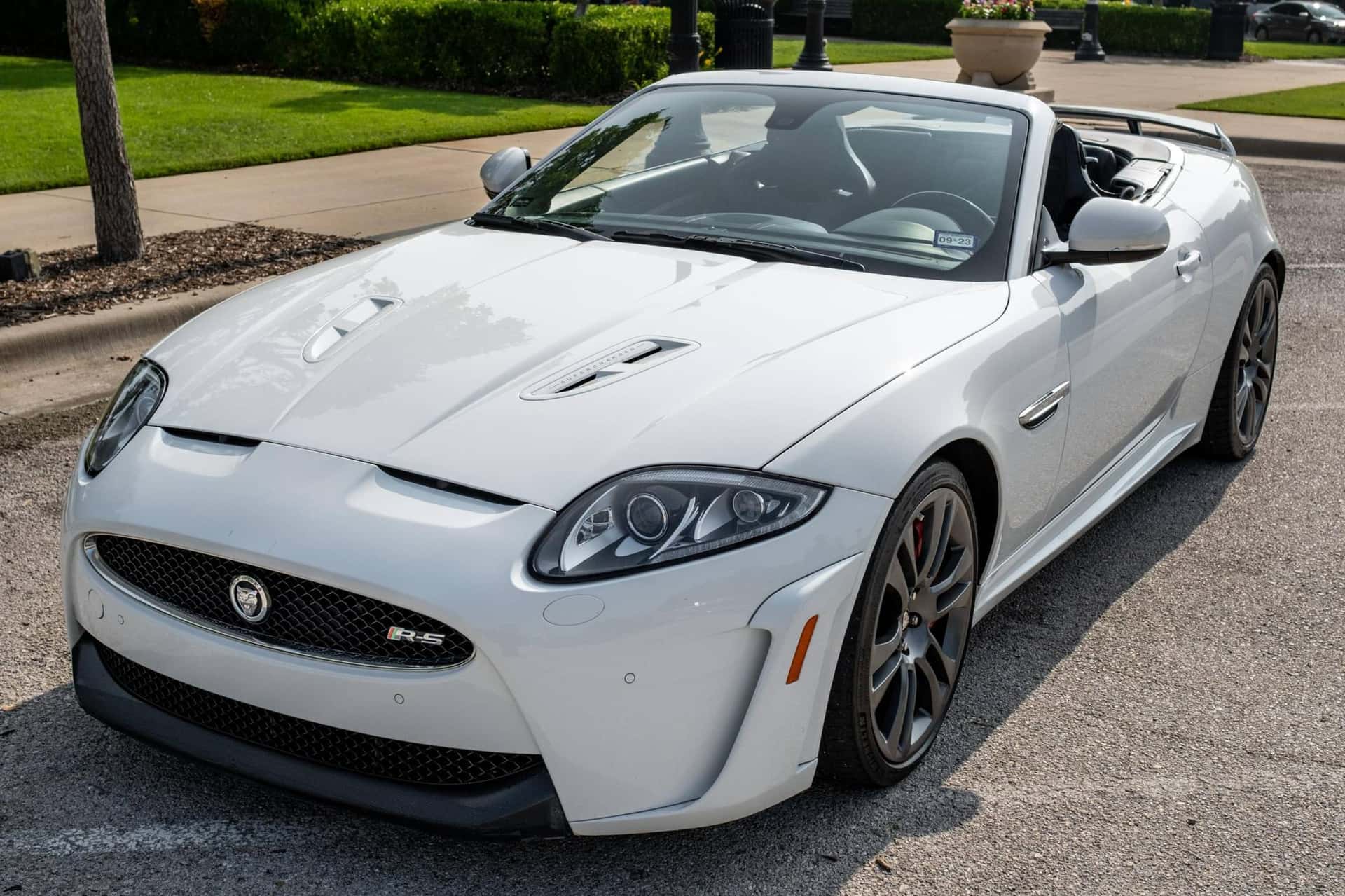 2013 Jaguar XKR sold for $29,000