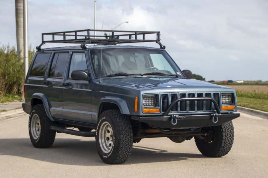 1999 Jeep XJ Cherokee sold for $5,000