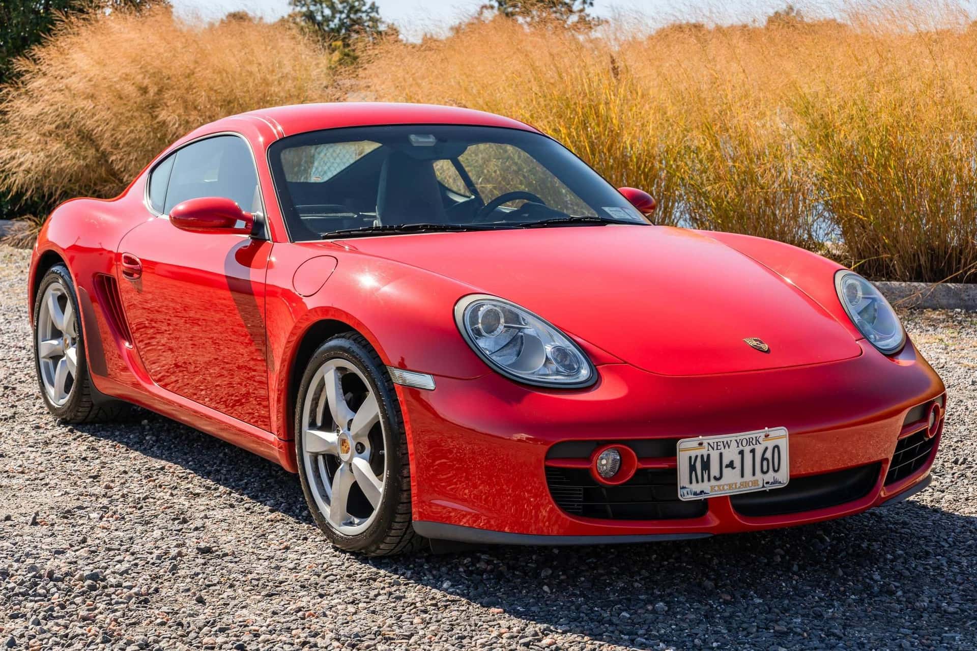 2007 Porsche 987 Cayman sold for $28,000