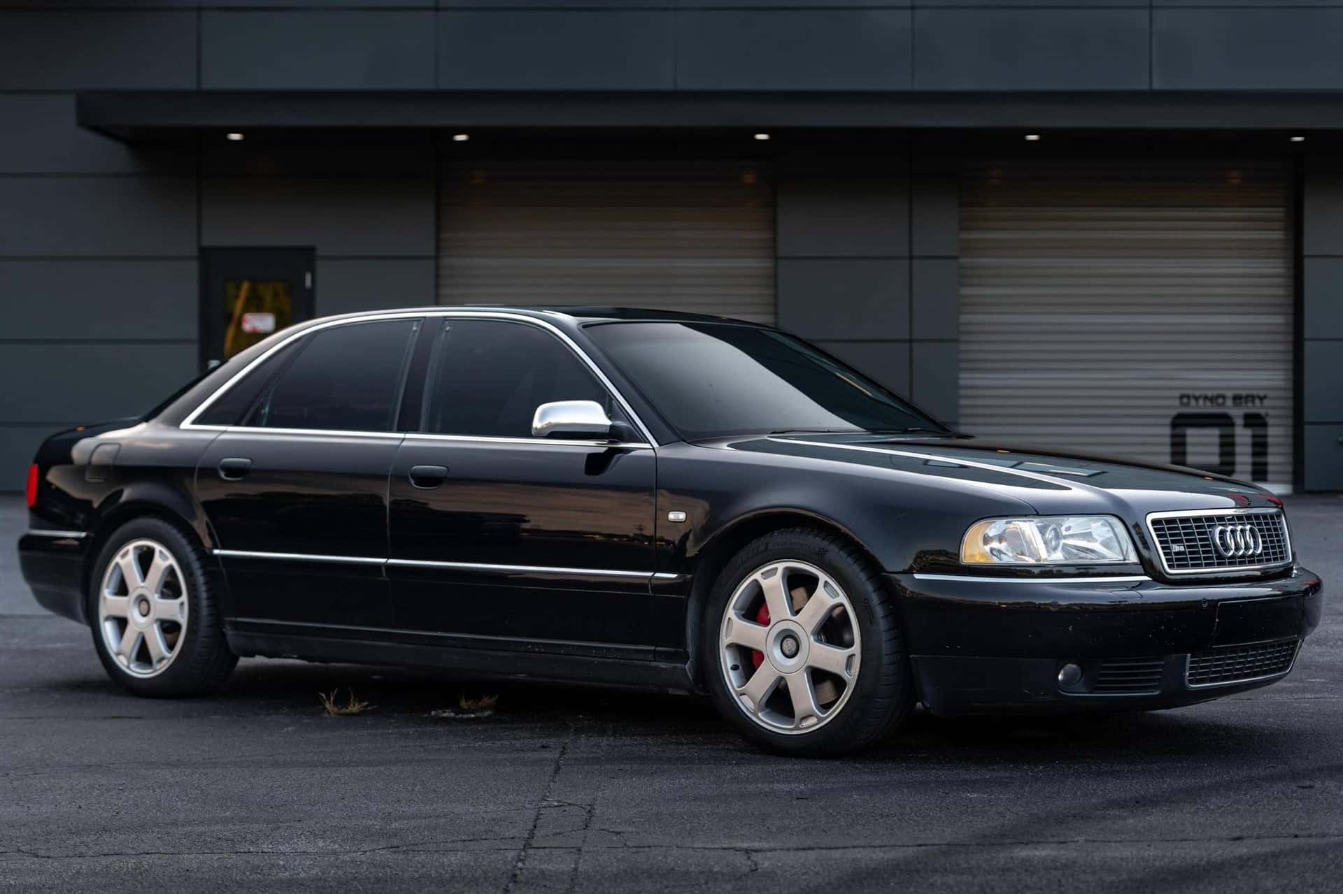 2002 Audi S8 sold for $11,450