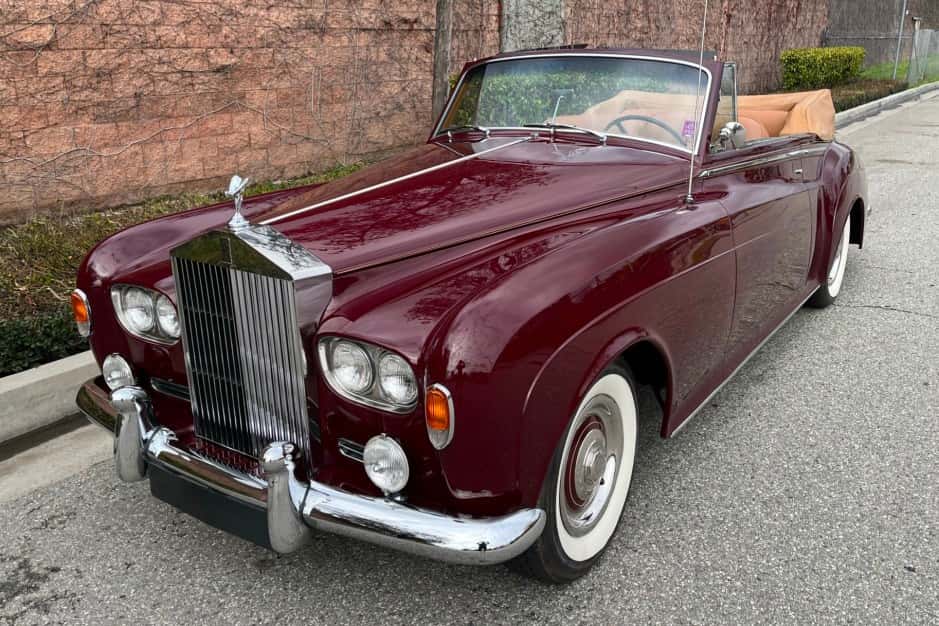 1964 Rolls-Royce Silver Cloud & Phantom V sold for $146,000