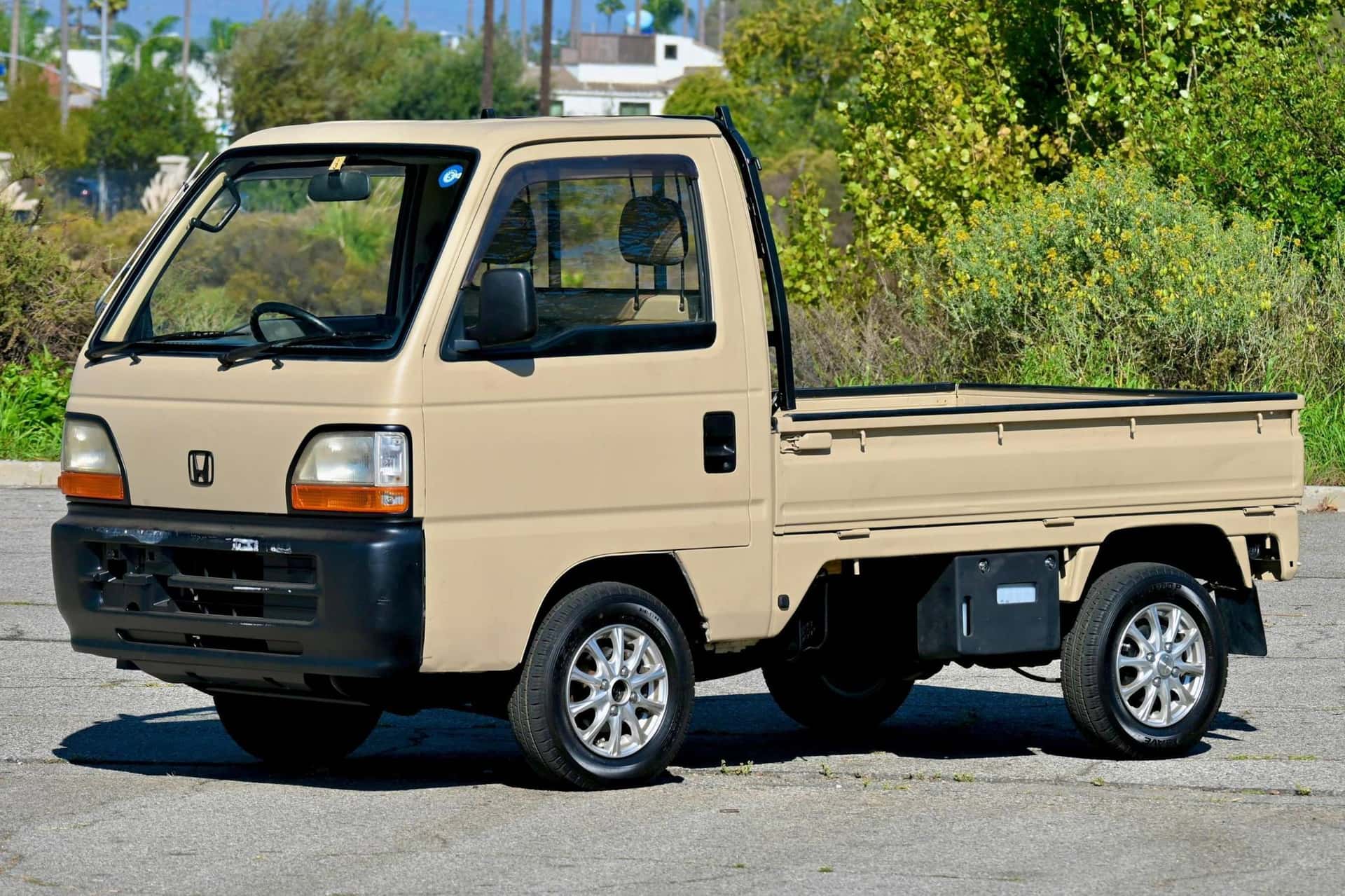 1994 Honda Acty sold for $4,800