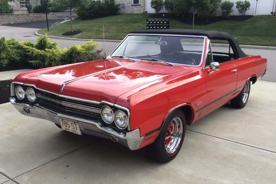 1965 Oldsmobile Cutlass sold for $26,750