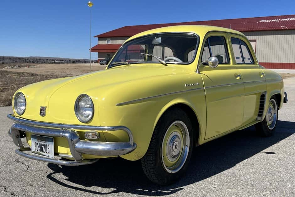 1958 Renault Dauphine sold for $7,900
