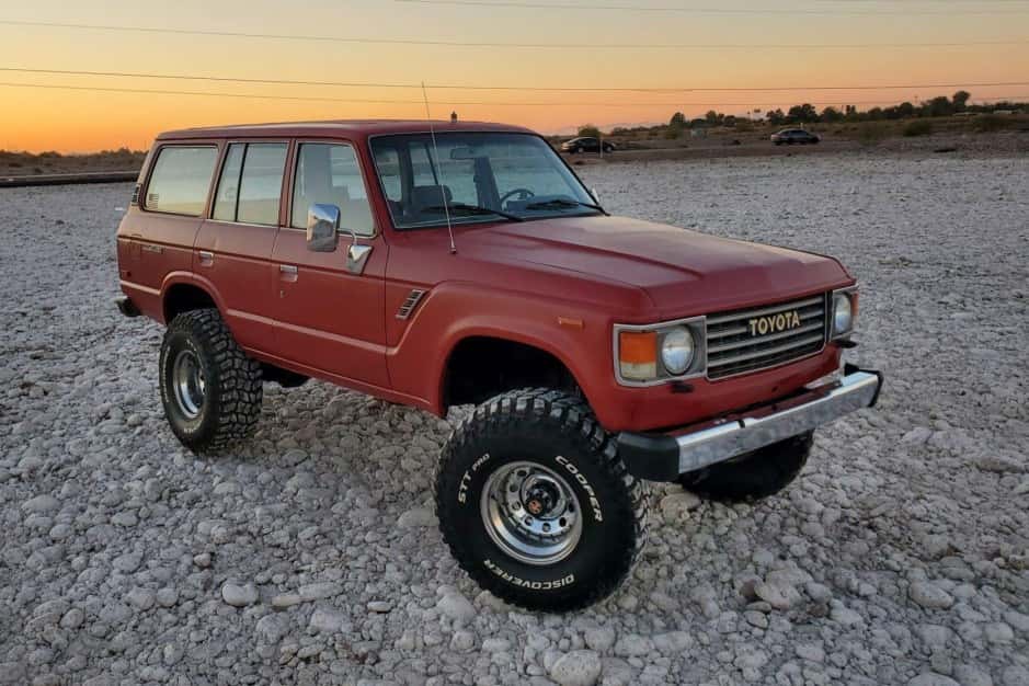 1987 Toyota Land Cruiser 60-Series sold for $15,250