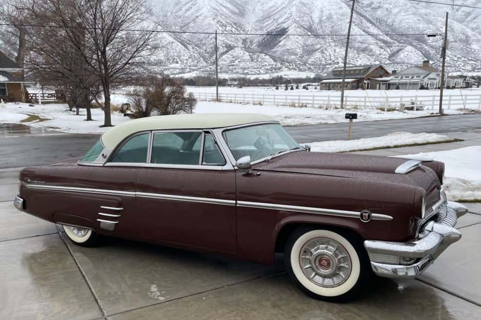 1954 Mercury Monterey sold for $11,000
