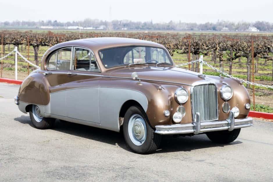 1959 Jaguar Mk VII, VIII, & IX sold for $16,000