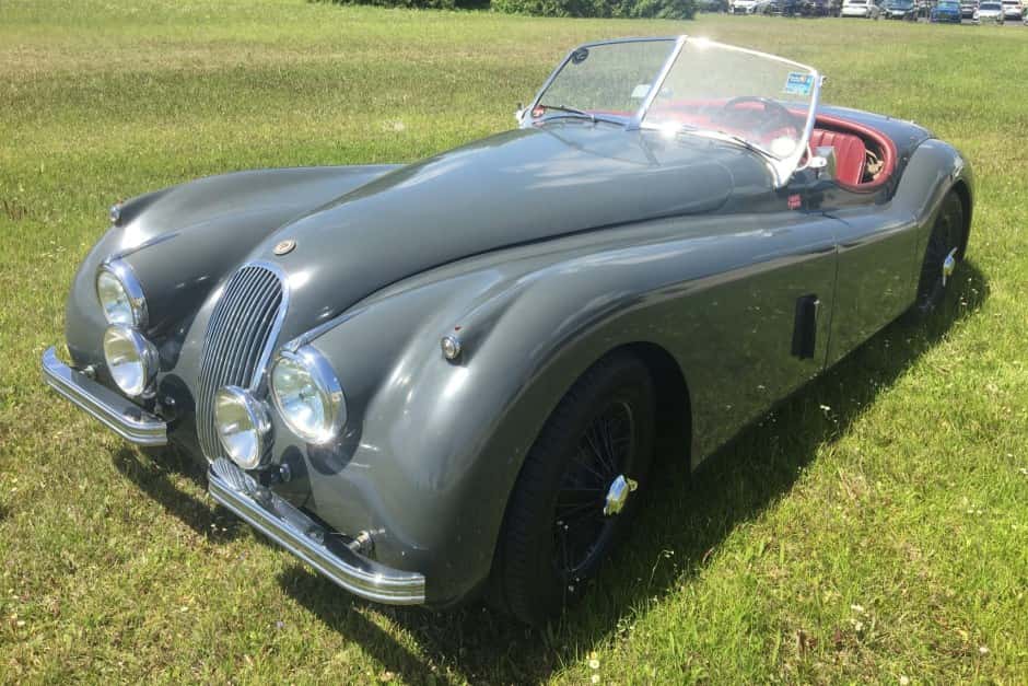 1953 Jaguar XK120 sold for $95,000
