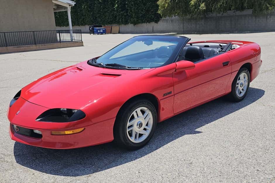 1996 Chevrolet Camaro 4th Generation 1993-2002 sold for $10,150