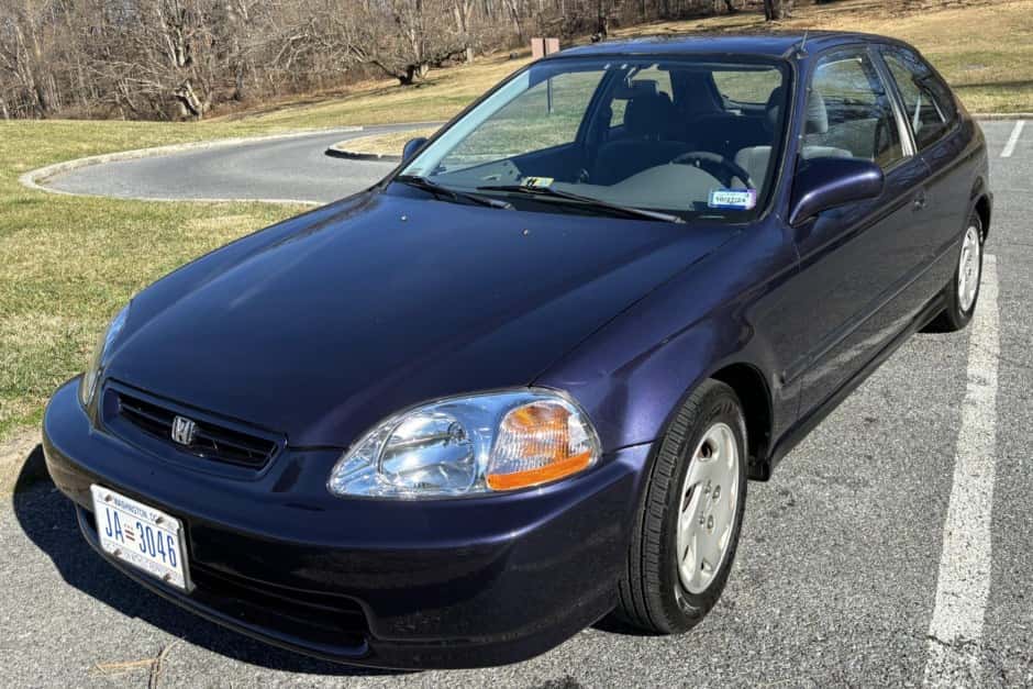 1997 Honda Civic (1996-2000) sold for $8,600