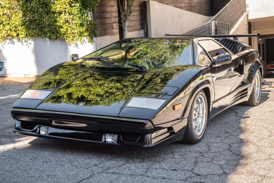 1989 Lamborghini Countach sold for $461,000
