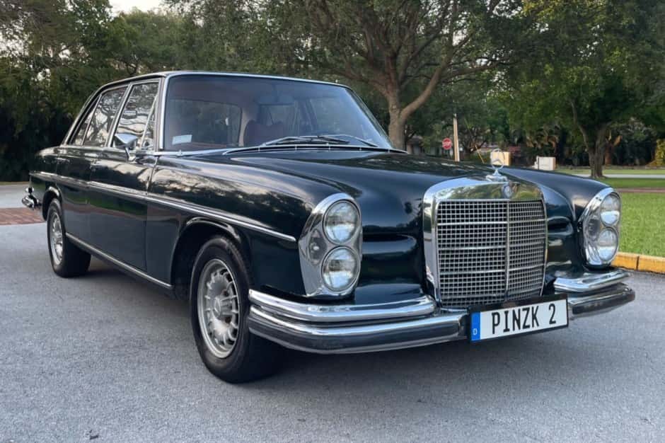 1972 Mercedes-Benz W108 & W109 sold for $13,000