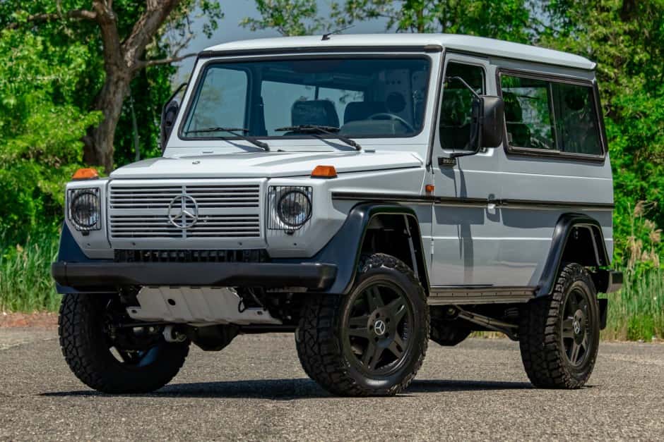 1994 Mercedes-Benz W461 G-Class sold for $57,750