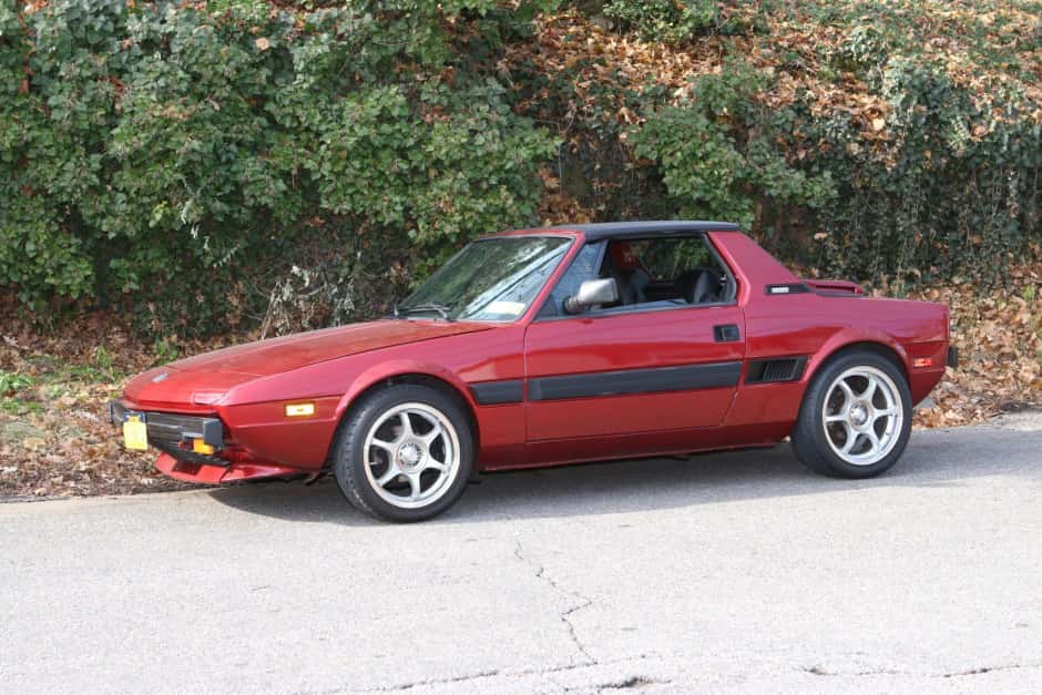 1987 Fiat X1/9 sold for $11,000