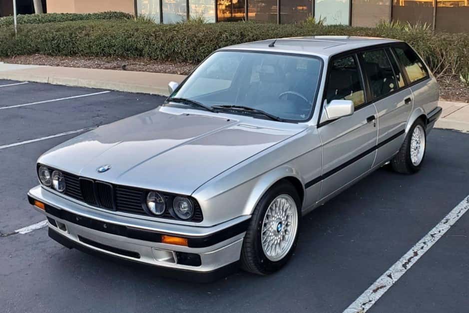 1993 BMW E30 3-Series Touring sold for $14,500