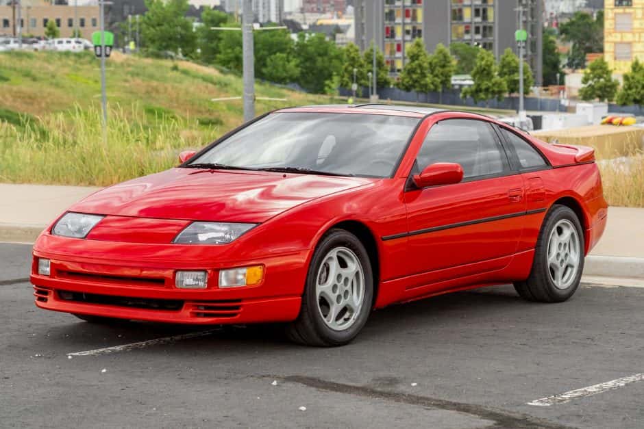 1990 Nissan Z32 300ZX sold for $21,000