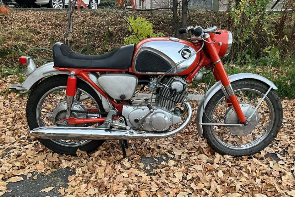 1966 Honda CL72, CB72, CA72, & C72 sold for $3,600