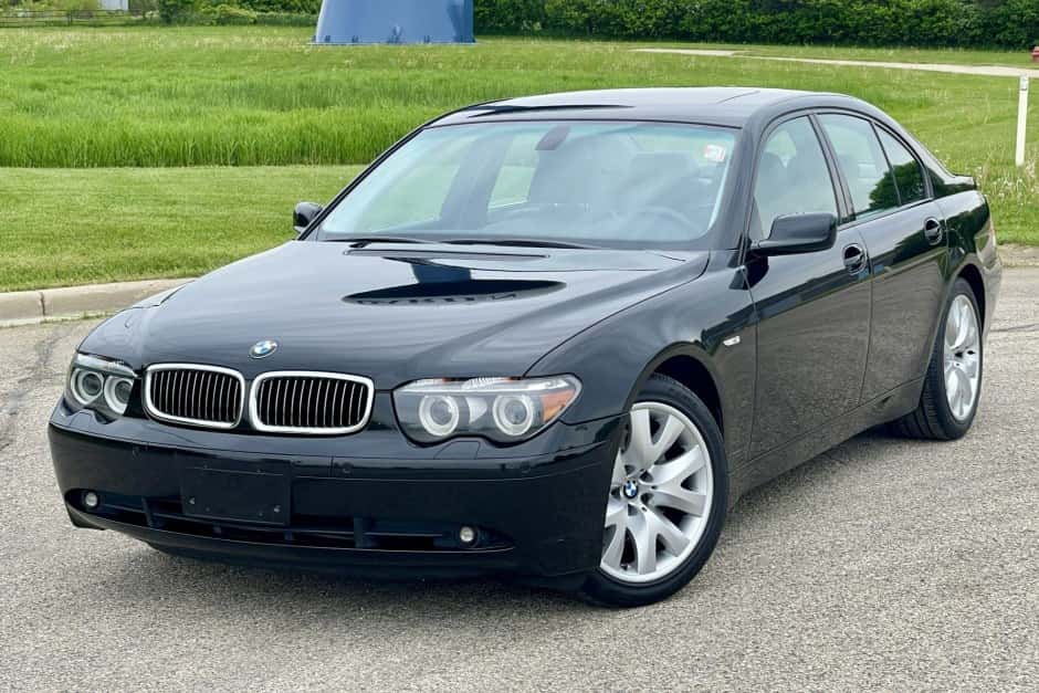 2004 BMW E65/E66 7-Series sold for $16,250