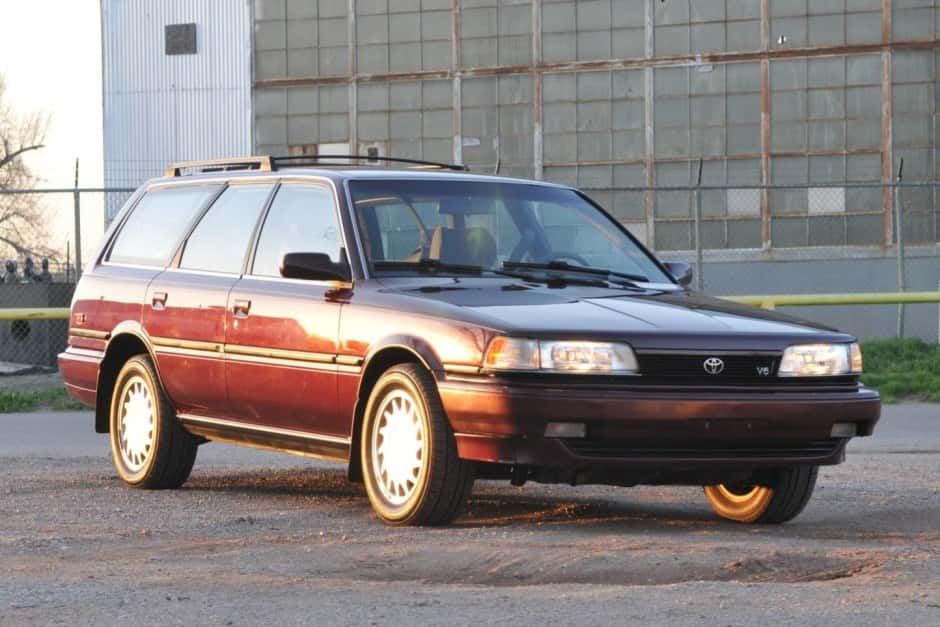 1991 Toyota Camry sold for $8,850