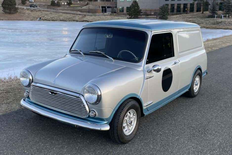 0 Mini Mk I & Mk II sold for $20,500