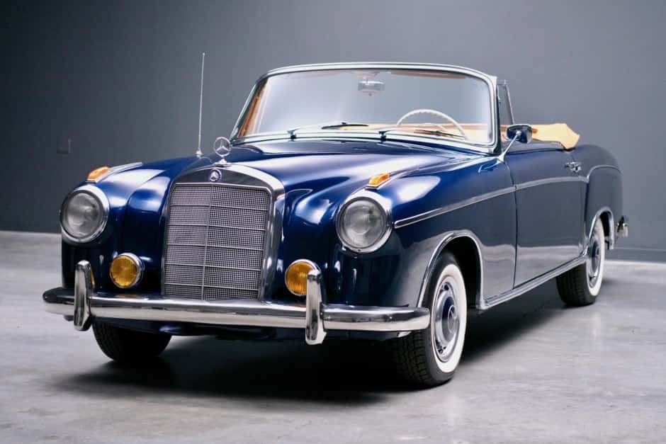 1958 Mercedes-Benz Ponton sold for $107,000