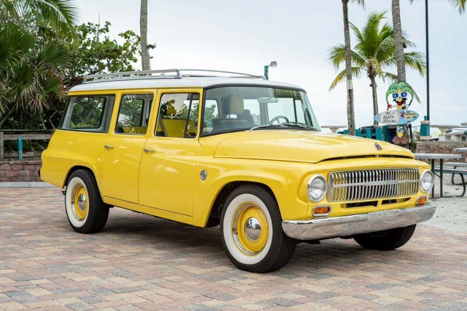 1966 International Harvester Travelall sold for $27,250