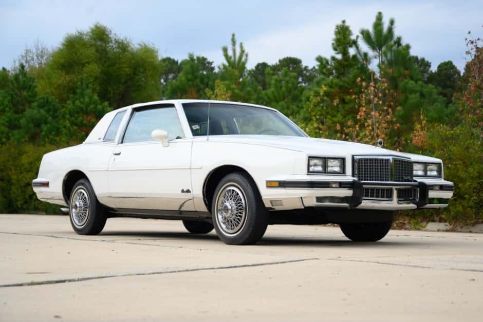 1987 Pontiac Grand Prix sold for $5,900