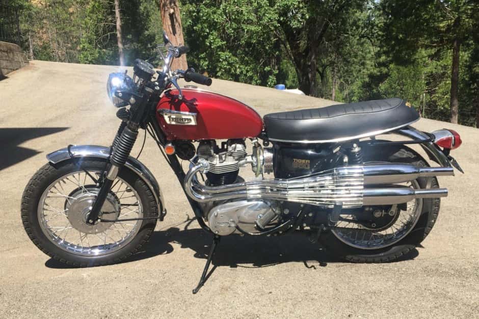 1969 Triumph Trophy sold for $8,100