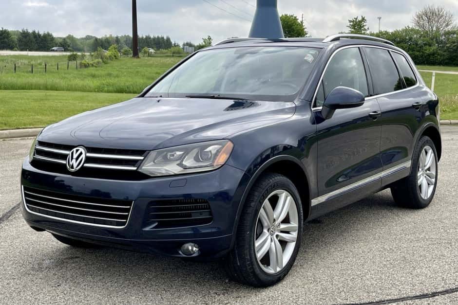 2012 Volkswagen Touareg sold for $28,500