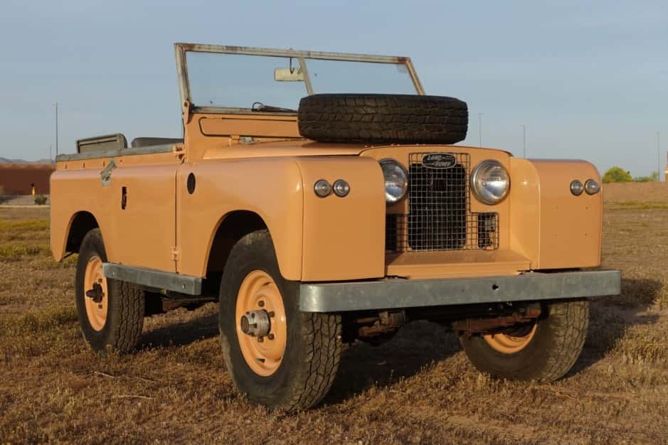 1962 Land Rover Series 88 sold for $25,000