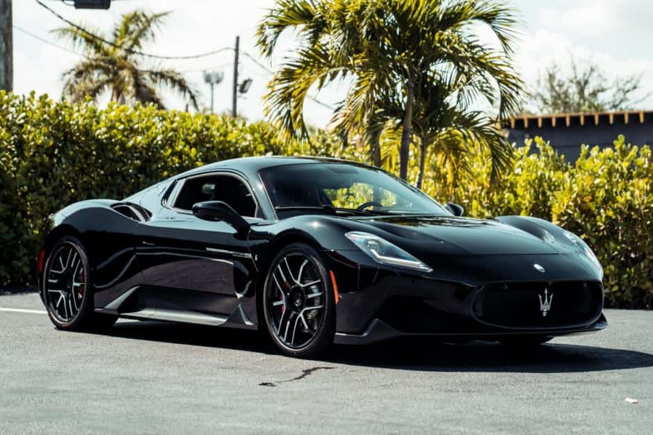 2022 Maserati MC20 sold for $296,000