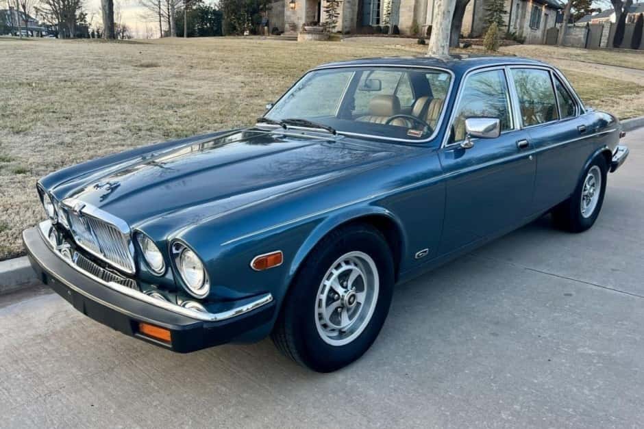 1985 Jaguar XJ Series 3 (1980-1992) sold for $15,000