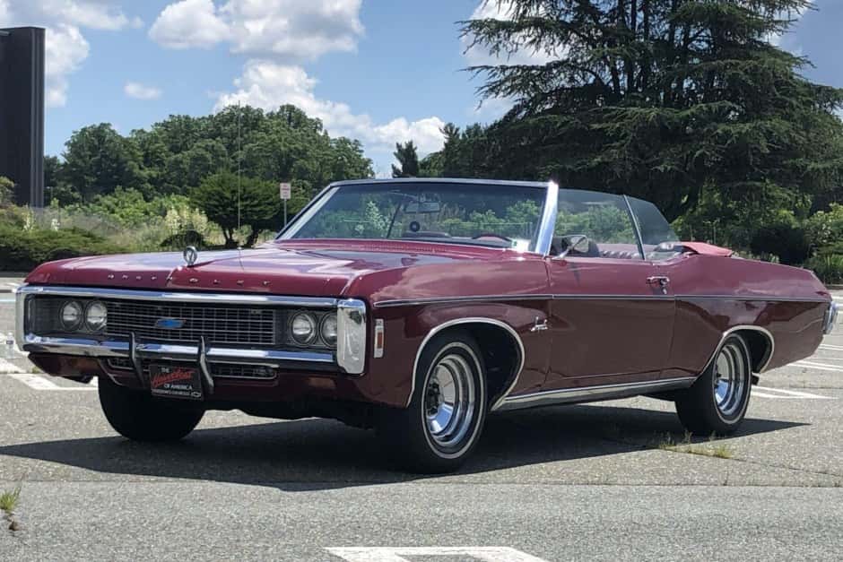 1969 Chevrolet Impala sold for $15,300