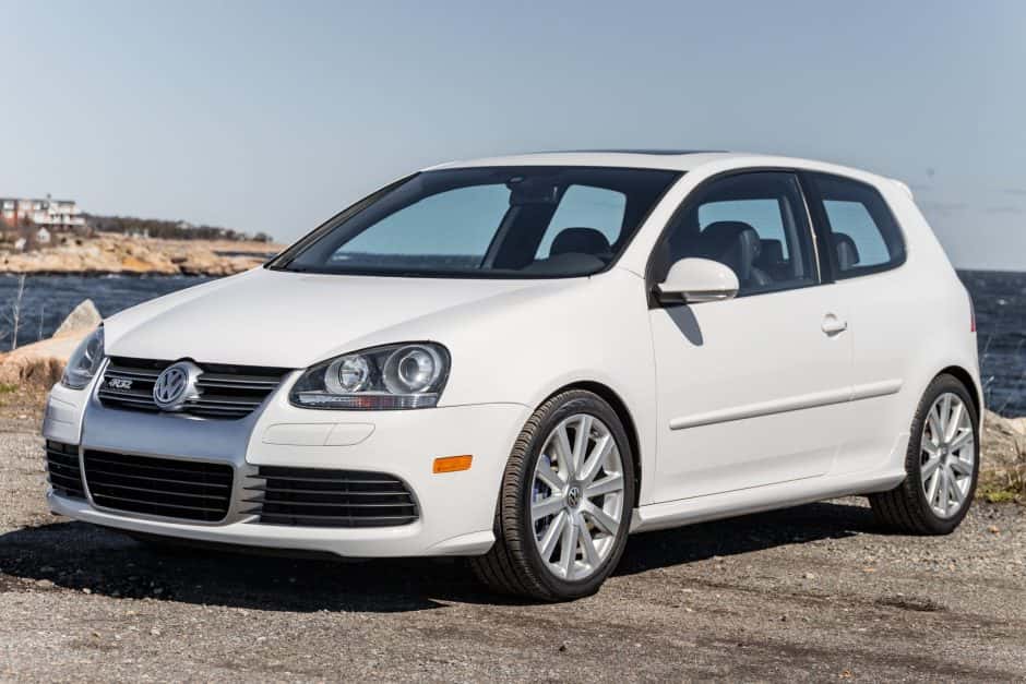 2008 Volkswagen R32 sold for $25,000