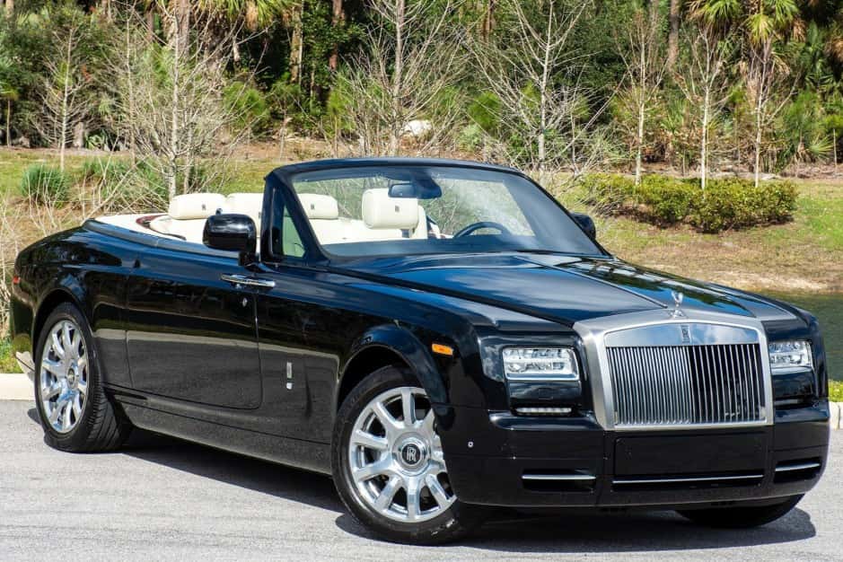 2014 Rolls-Royce Phantom Coupe & Drophead Coupe sold for $255,000
